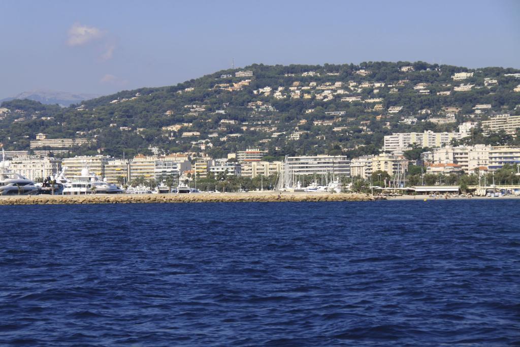 Croisette 81 Cannes Room photo
